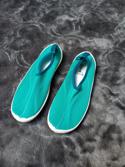 Buty na basen - nowe