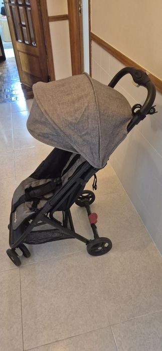 Carrinho bebe/criança  Safety 1st teeny grey chic