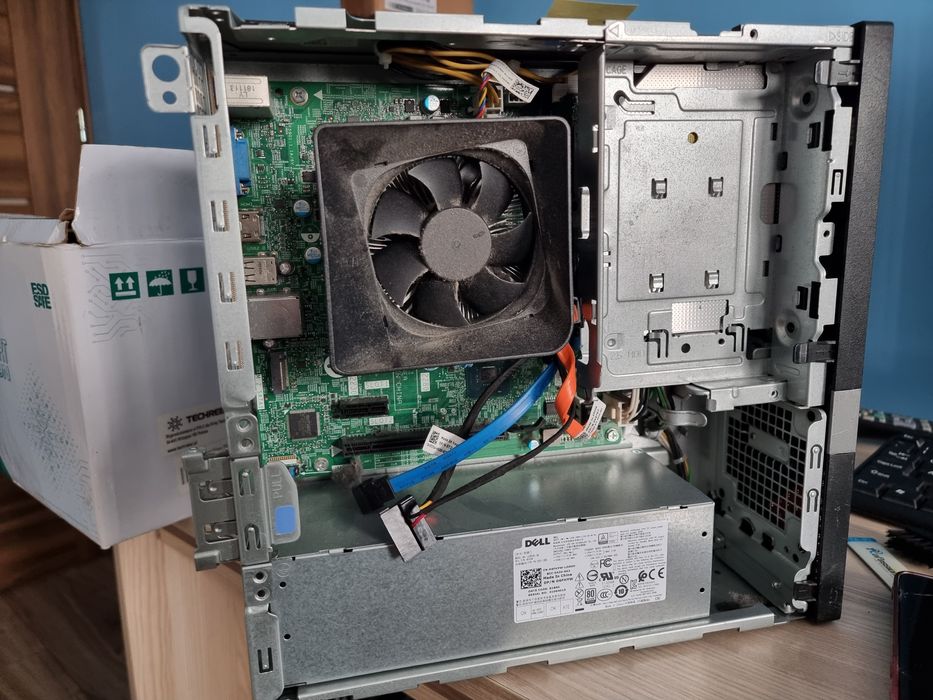 Komputer Dell Vostro i3 8Gen DDR4