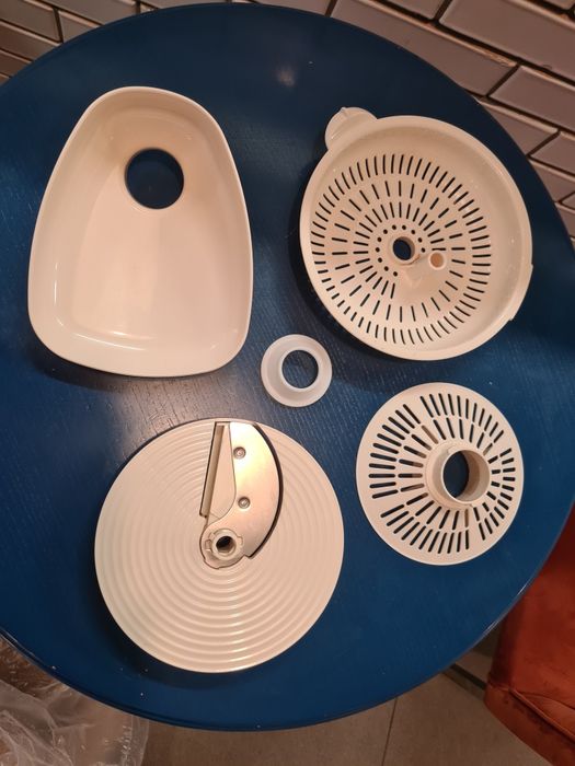 Кухонний комбайн  Philips 7750