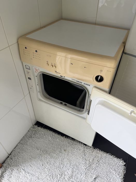 Maquina  de secar roupa