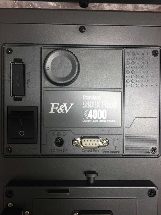 Painel LED S&V K4000