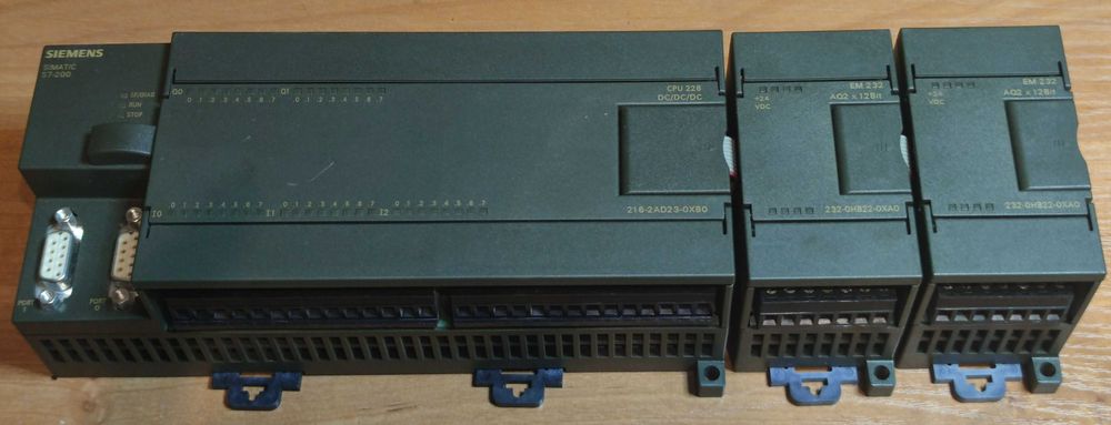 Siemens S7-200 CPU226 + 2x EM 232