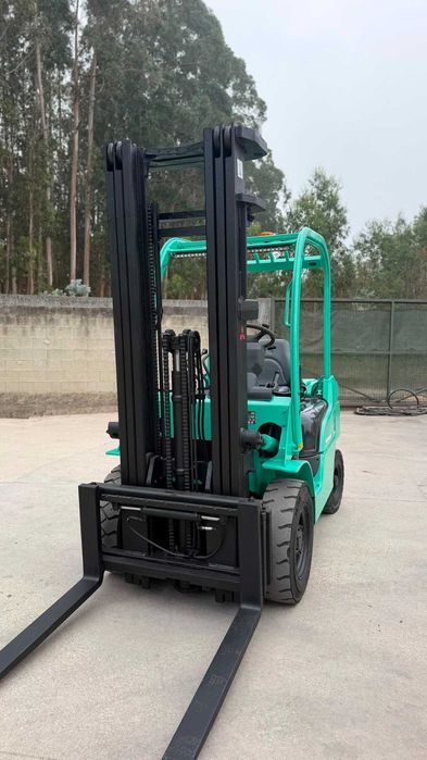 Empilhador Mitsubishi