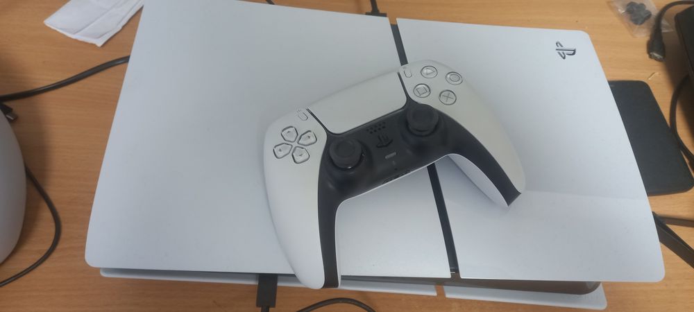 SONY PS5 нова повна гарантія