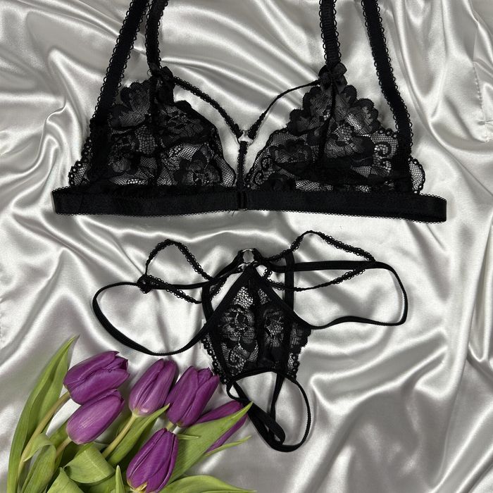 Seksowny czarny komplet bielizny L biustonosz stringi