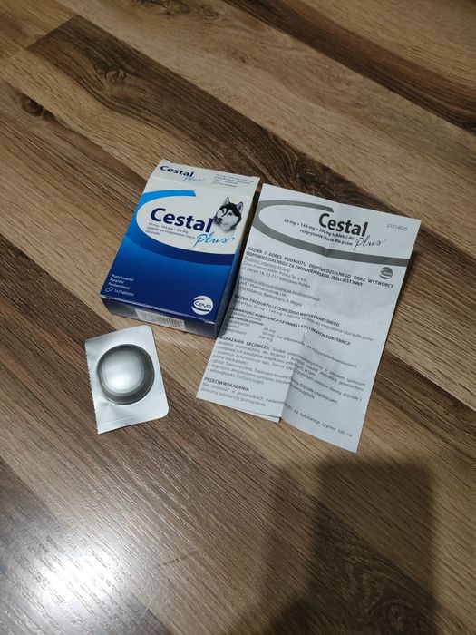 Cestal plus 1 tabletka ( na10kg) dla psa na robaki