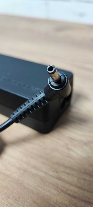 Блок Живлення Lenovo 4.0x1.7mm  65w