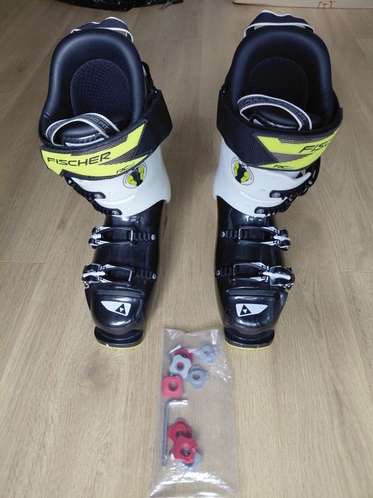 Buty narciarskie Fischer Soma RC4 120 25.5 39-40