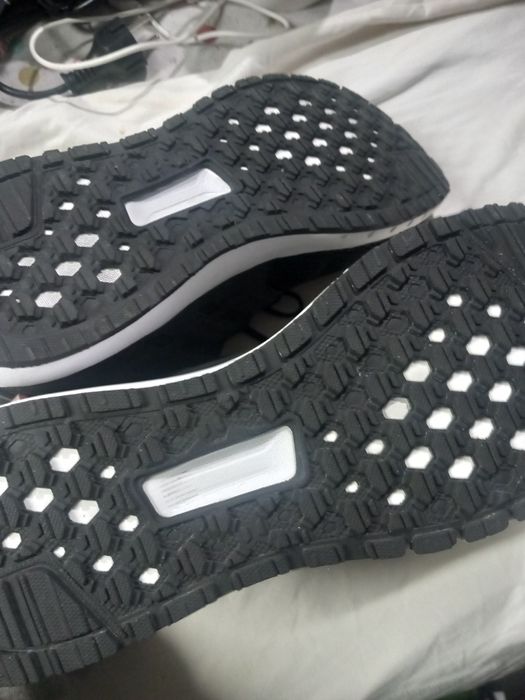 Sapatilhas  addidas    ,