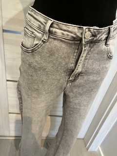 Super okazja Jeansy damski rozmiar 34 ( GD1329E )