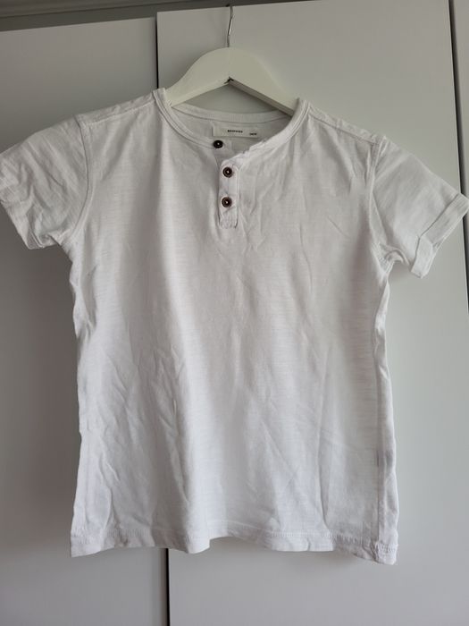 Tshirt r. 128 Reserved - 1sztuka