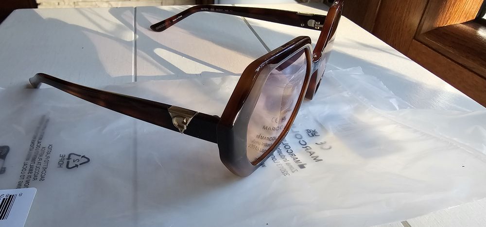 Okulary przeciwsłoneczne damskie Guess gu7879 nowe