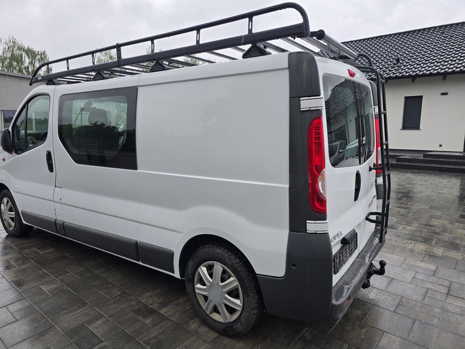 Vivaro/2.0diesel/6miejsc/doka/Transport