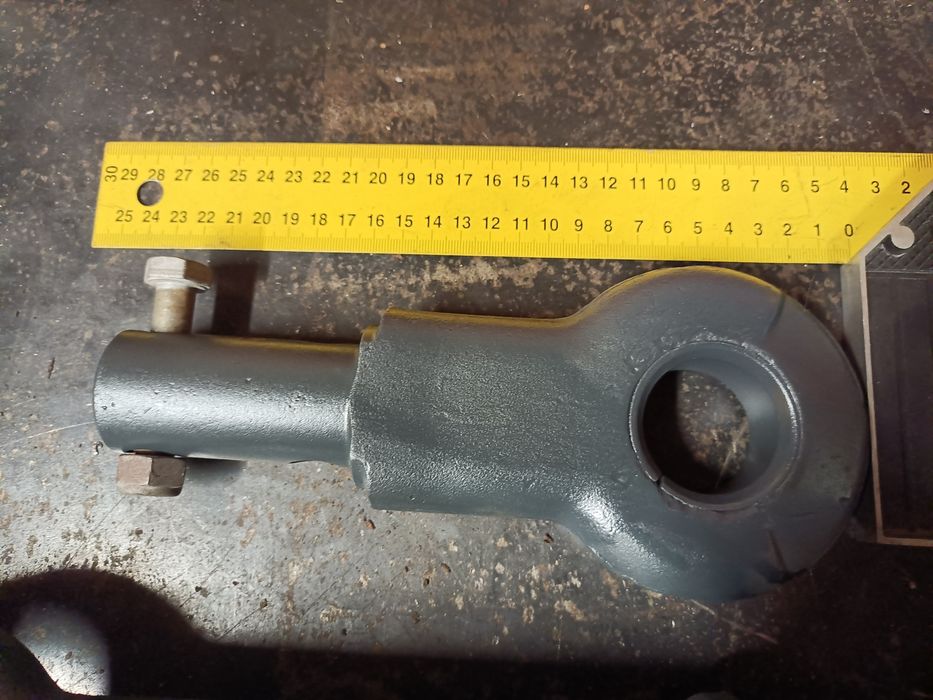 Zaczep do własnej konstrukcji