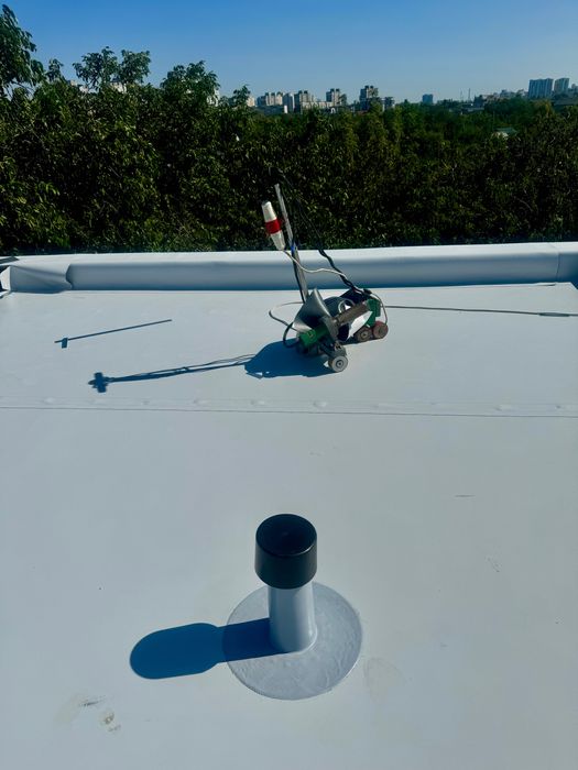 Монтаж ПВХ мембраны. Кровельные работы. Плоская кровля