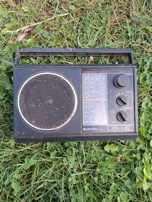 Radio ANIA R-612