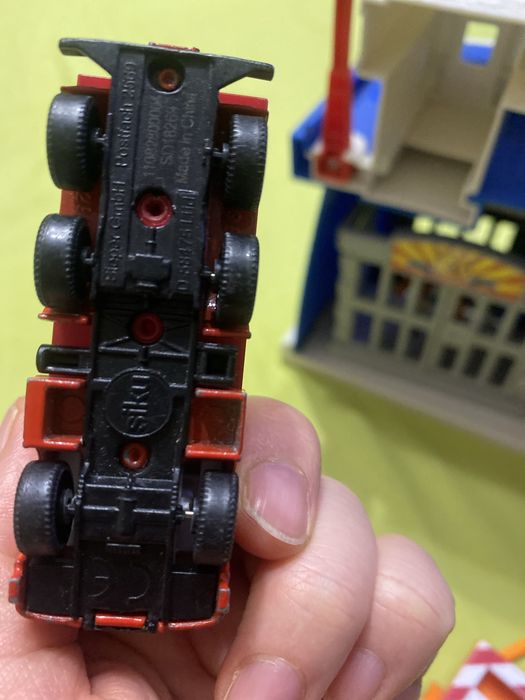 Грузовик Siku  металлический