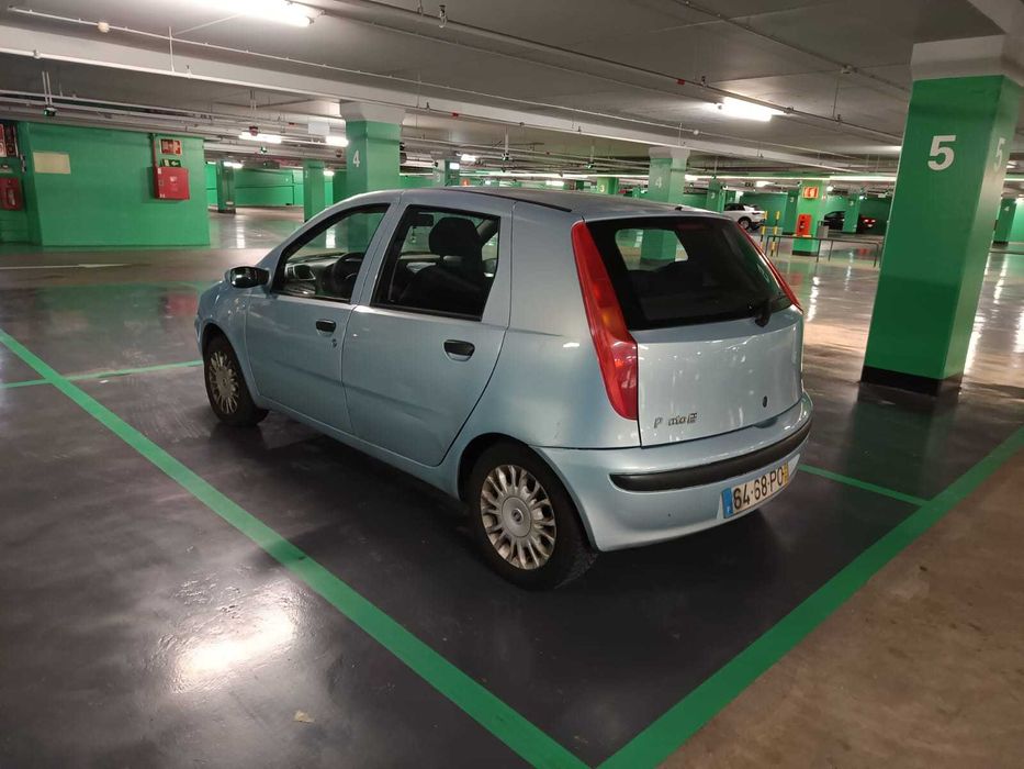 Fiat Punto ano 2000 1.2 gasolina
