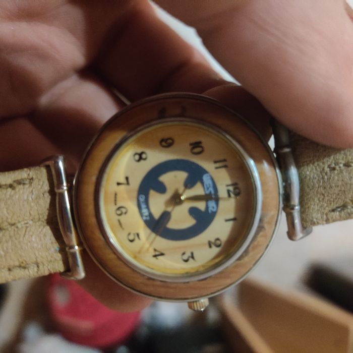 Часы наручные советские