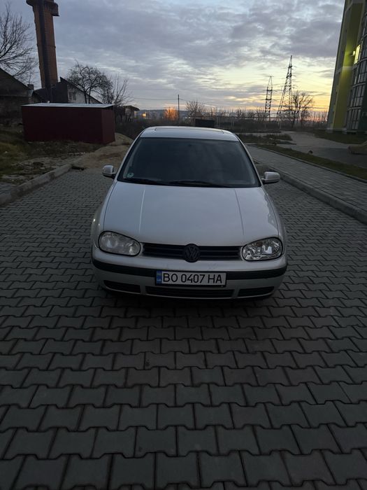 Volkswagen Golf 4 1998 1.4