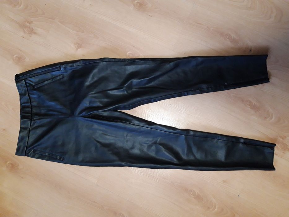 Skórzane spodnie mohito