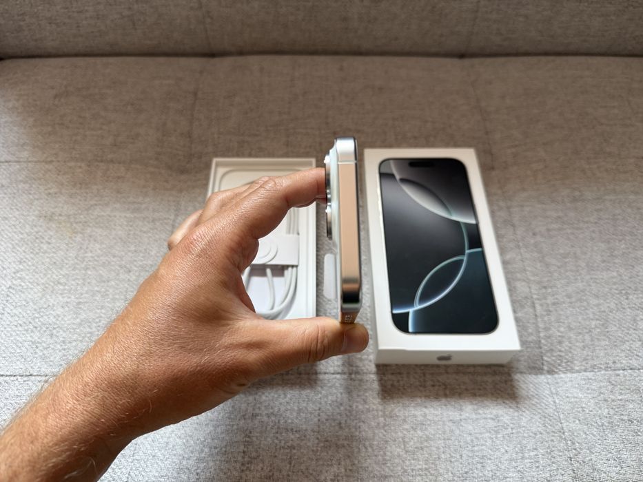  Apple iPhone 16 Pro 128GB White Titanium I Bateria 94% I j. Nowy