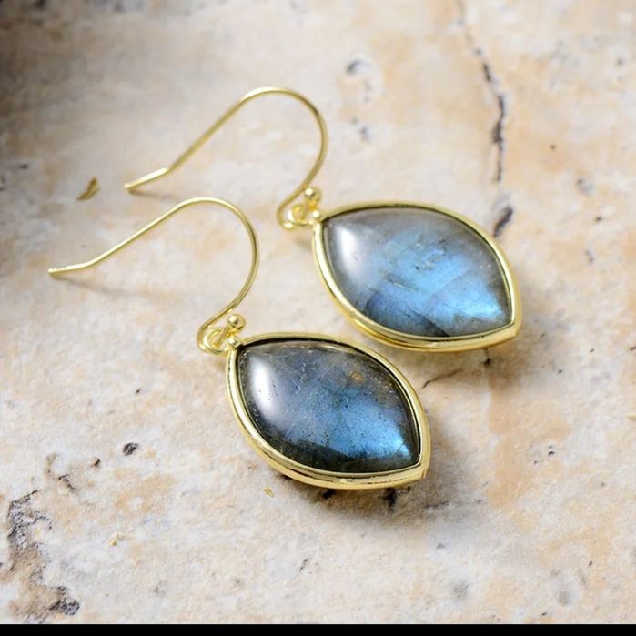 Kolczyki pozłacane z naturalnym labradorytem