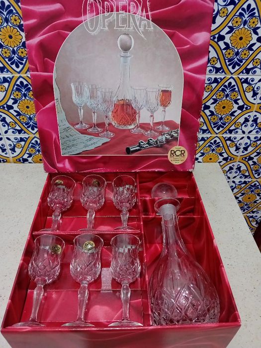 Conjunto cristal garrafa licor e copos