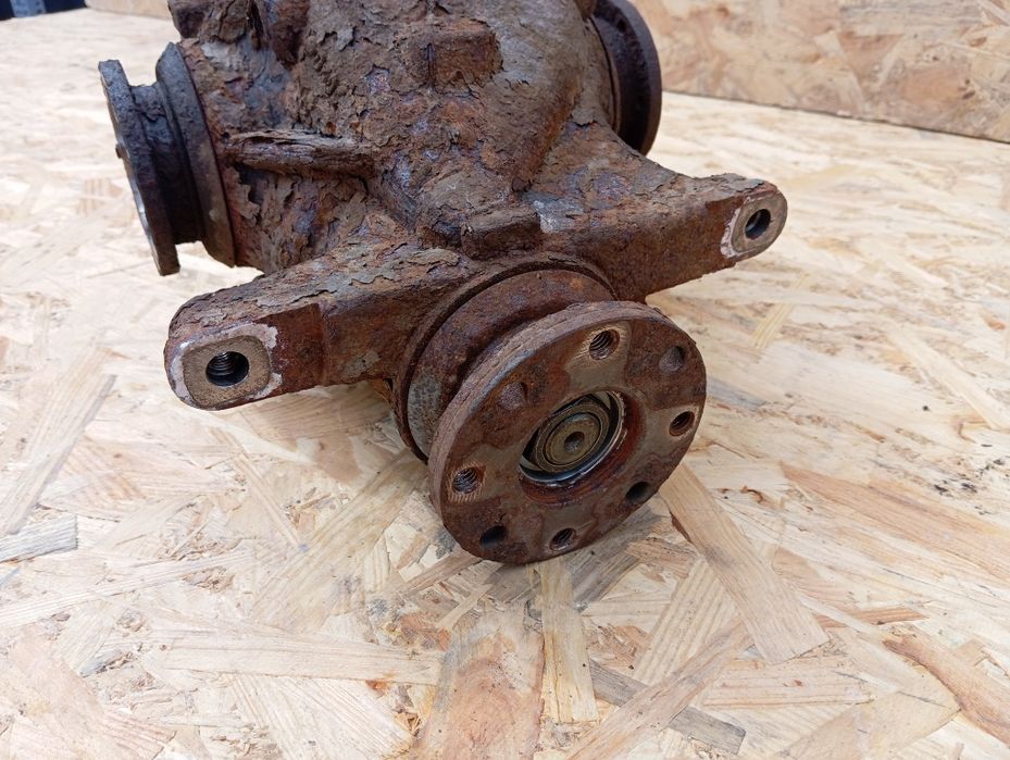 Dyfer dyferencjal most BMW e81 e87 e90 e91 e92 e93 N43 N46 3,45