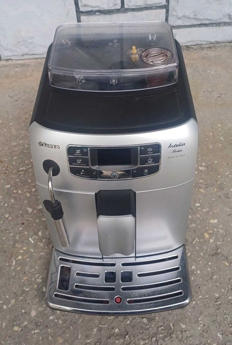 Автоматична кавоварка кавомашина Саеко Saeco Intelia Evo Bella HD8900