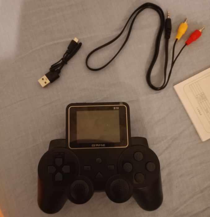 Pad z grami gamepad nowy