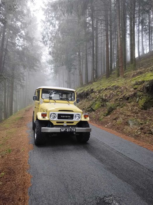 Aluguer carro clássico Toyota BJ40, casamentos, eventos