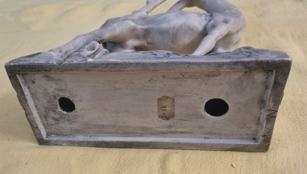 Peça em Louça Decoração