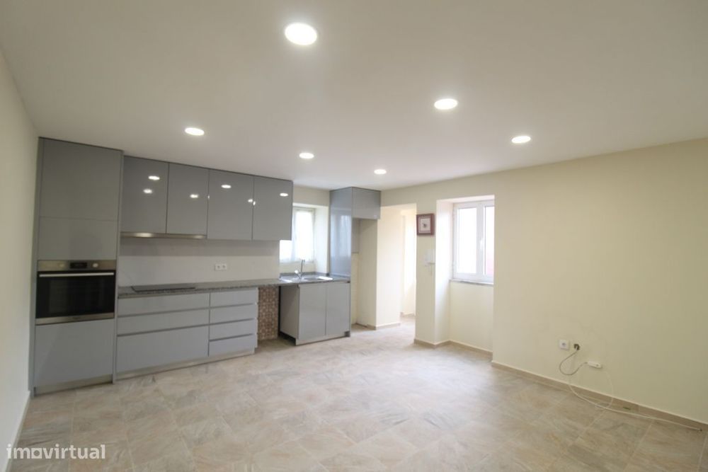 Andar/Moradia T2+1 em Esmoriz
