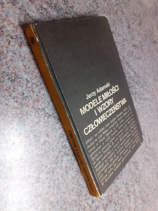 J.Adamski - Modele miłości i człowieczeństwa. Szkice z lit.włoskiej