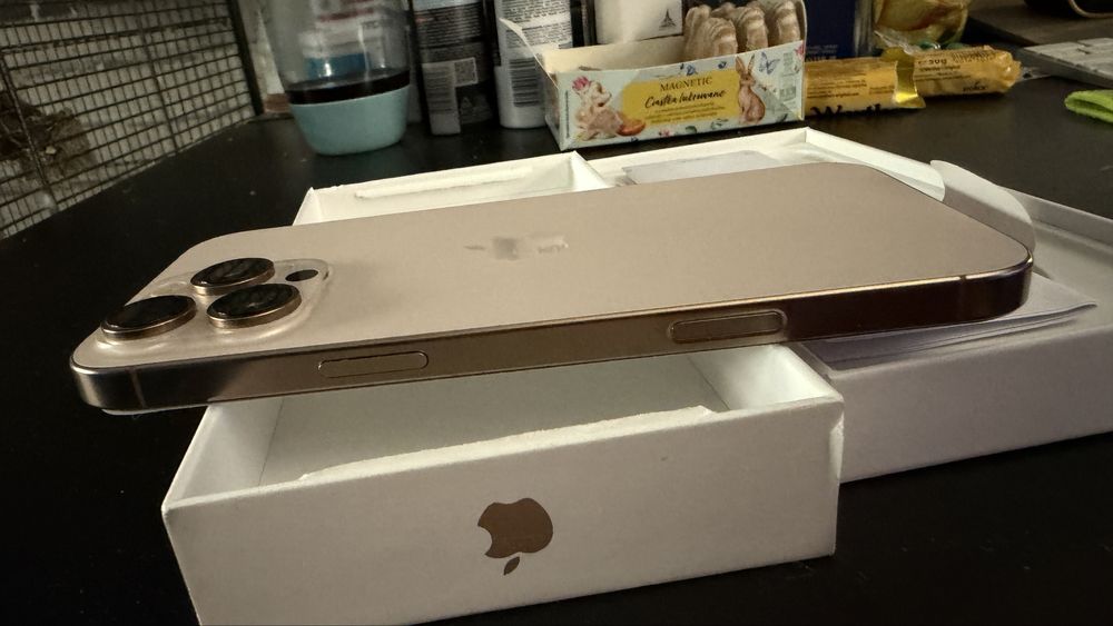 Iphone 16 promax 256gb desert titanium