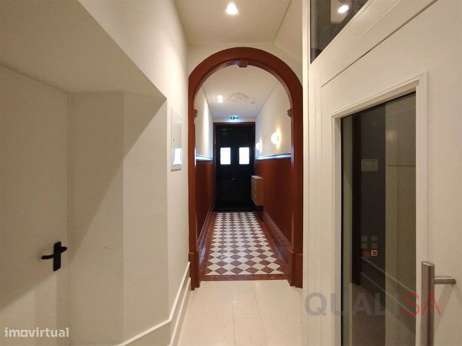 Apartamento T1 novo, com varanda e lugar de garagem em S. Vítor em ...