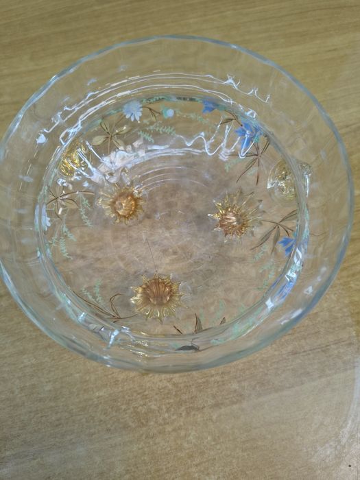 Dekoracyjna misa szklana na nożkach ręcznie zdobiona