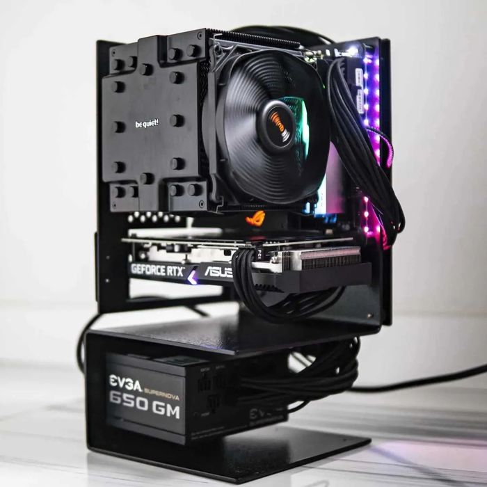 Obudowa  mini-ITX Gorilla Custom