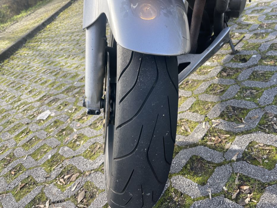 Honda Hornet 900 com varios extras