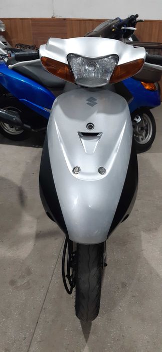 Скутер Suzuki lets 3/2