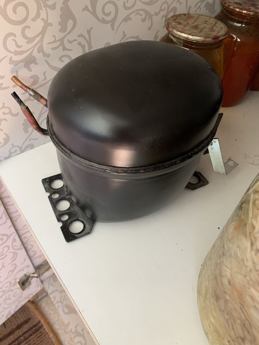 Мотор компресор до холодильника