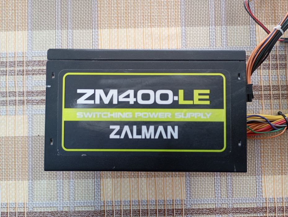 Продам блок живлення ZALMAN ZM400-LE на 400W