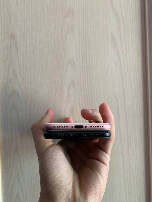 iPhone 7 32gb продам