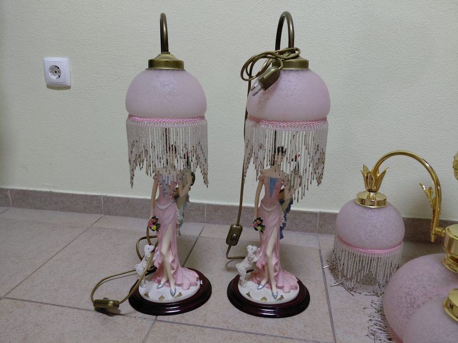 Candeeiros em vidro e cerâmica