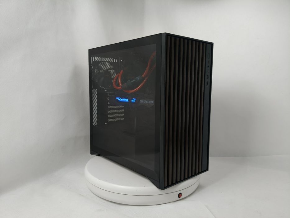 Komputer Gamingowy Ryzen 7 9800X3D,RTX 5080,128 GB,SSD,Win 11,Promocja