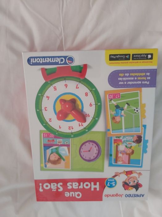 "Que horas são?" - Jogo para crianças dos 5 aos 7 anos.