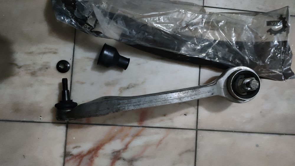 Braço de suspensão inferiores Audi A4 B5 B6 Passat NOVO