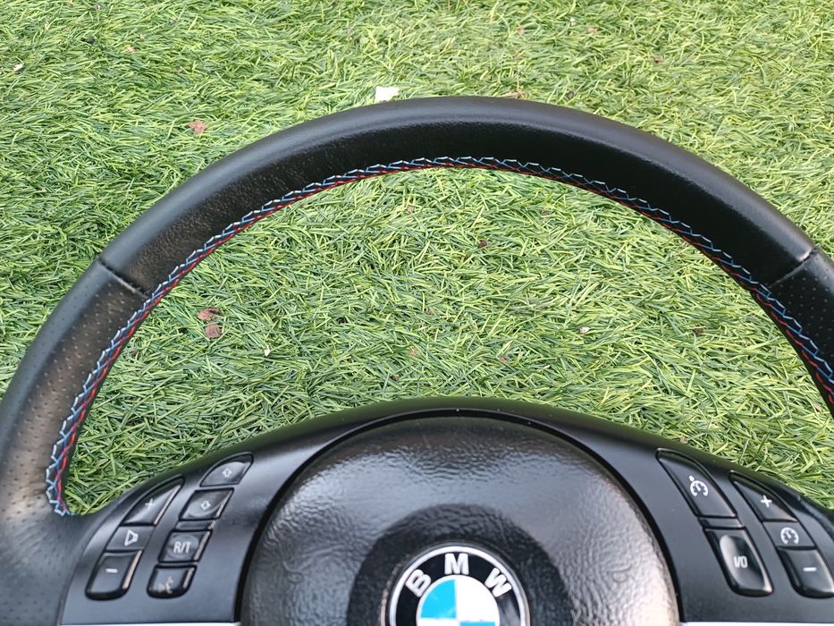 Volante Pack Sport Fase 2 em pele preta bmw  E46